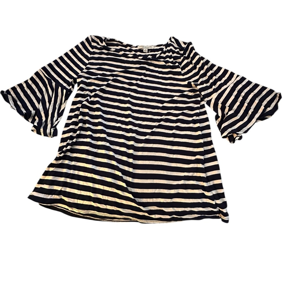 Green Envelope white and black top with flared sleeves. Medium